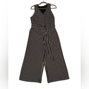 BANANNA REPUBLIC Striped Black and White Romper/Jumpsuit SZ  Petite 6